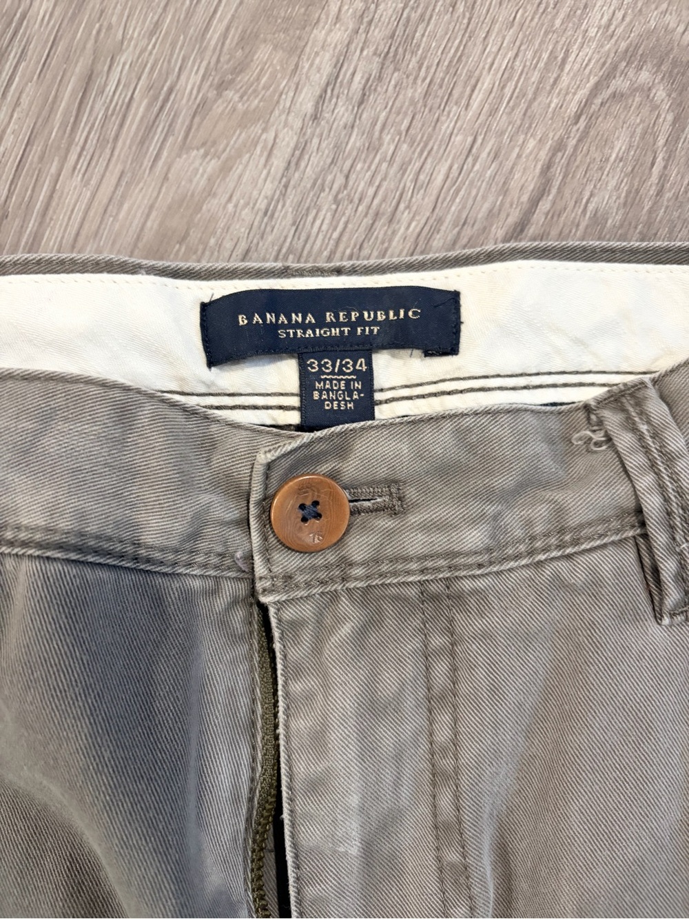 Men's Banana Republic Cargo Pants in Brown - Casual Utility Style - Picture 4 of 4